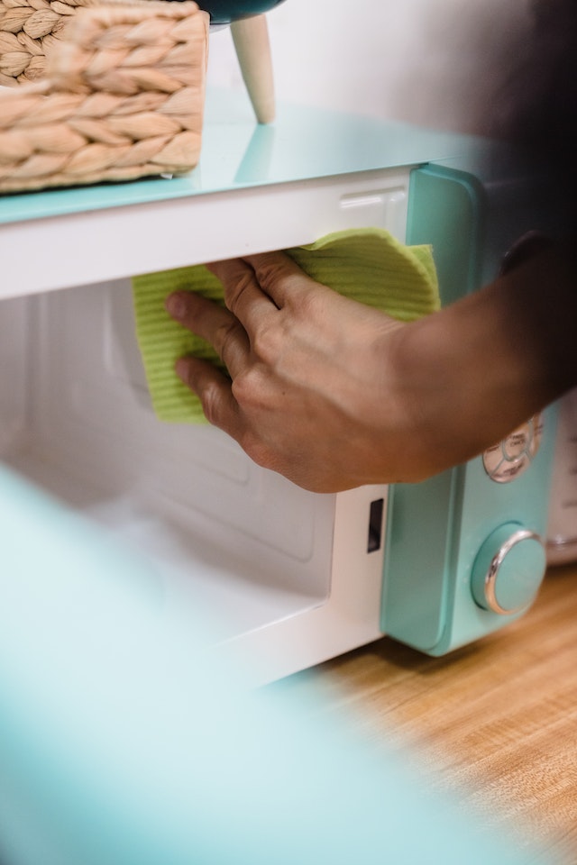 SelfCleaning Ovens Is It Safe to Be in the House During the Cleaning Cycle? House Cleaning